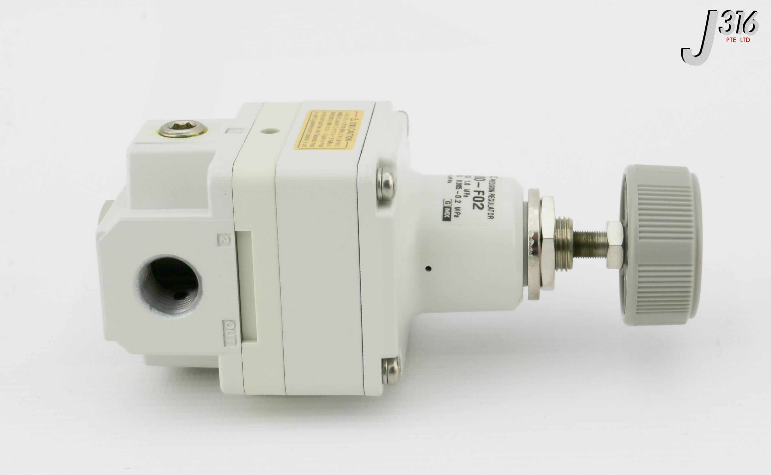 31446 SMC PNEUMATIC REGULATOR (NEW) IR2000-F02 | eBay